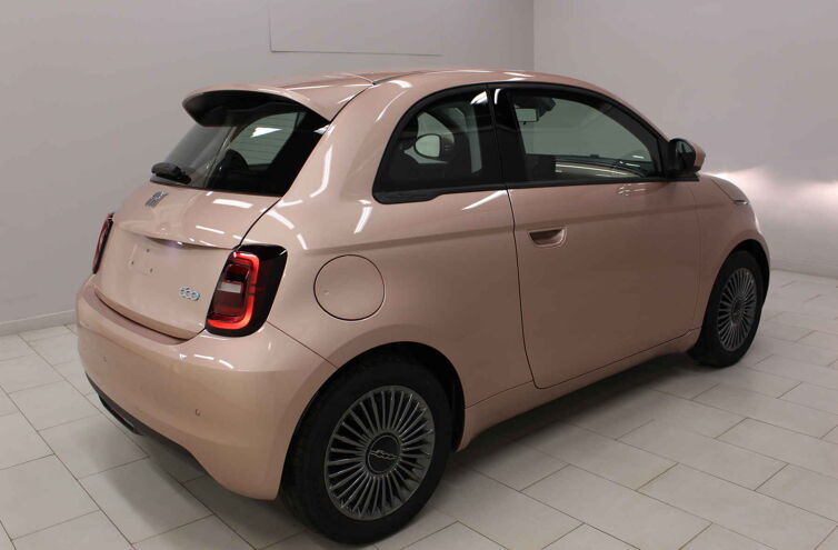 FIAT 500 Berline Nouvelle Berline Electrique