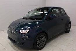 FIAT 500 Berline Nouvelle 3 CV Electrique 42 kWh MY22 Série 1 Step 1 Icône