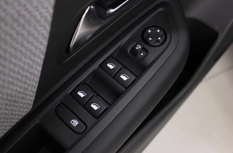 CITROEN C4 Berline Diesel