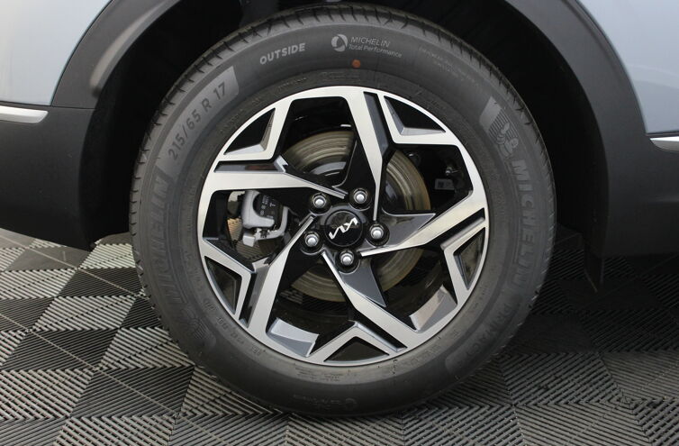 KIA Sportage Nouveau SUV Essence Hybride