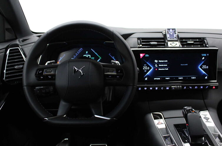 DS DS7 Crossback SUV Hybride rechargeable Essence