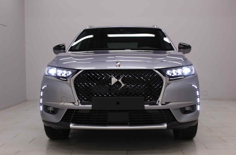 DS DS7 Crossback SUV Hybride rechargeable Essence
