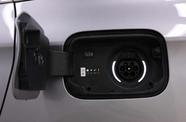 DS DS7 Crossback SUV Hybride rechargeable Essence