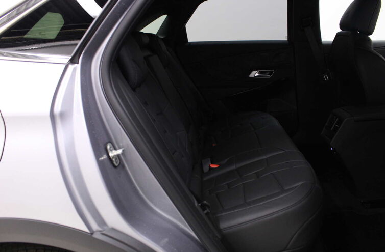DS DS7 Crossback SUV Hybride rechargeable Essence