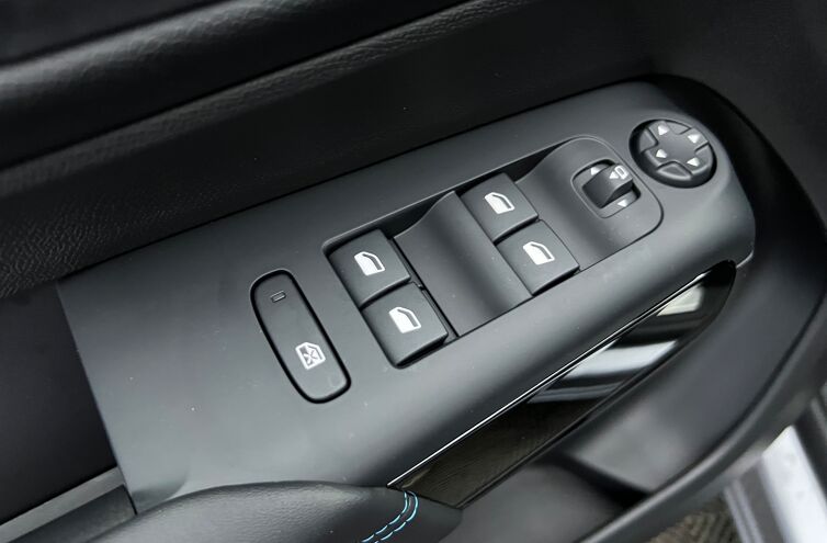 CITROEN C5 Aircross SUV Hybride rechargeable Essence