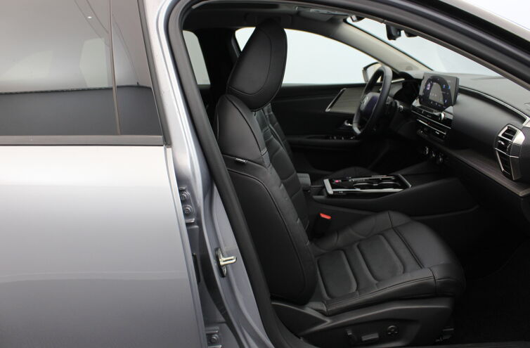 CITROEN C5 X Berline Hybride rechargeable Essence