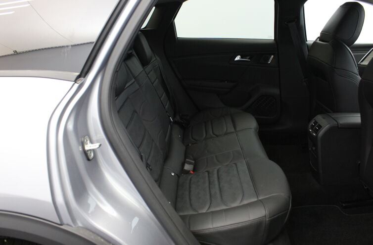 CITROEN C5 X Berline Hybride rechargeable Essence