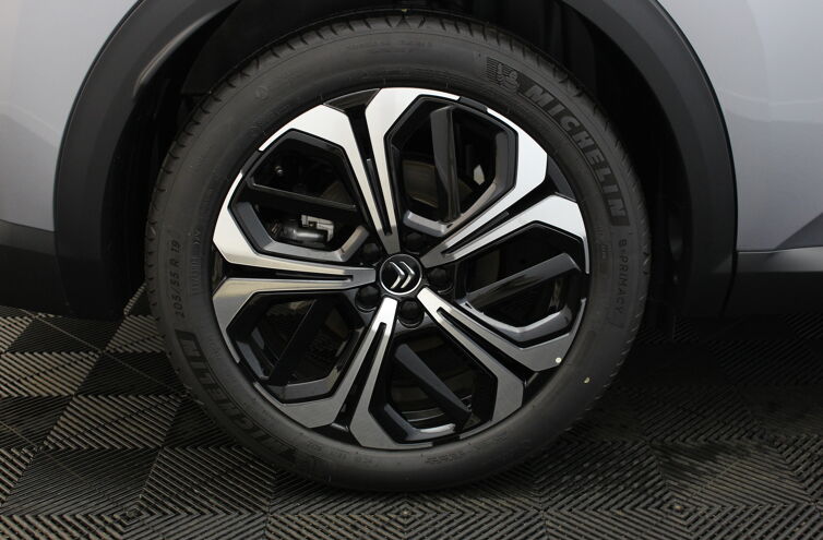 CITROEN C5 X Berline Hybride rechargeable Essence