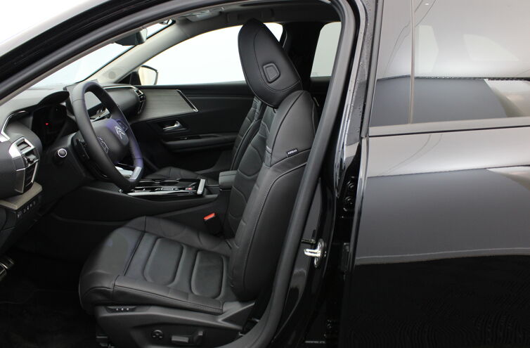 CITROEN C5 X Berline Hybride rechargeable Essence