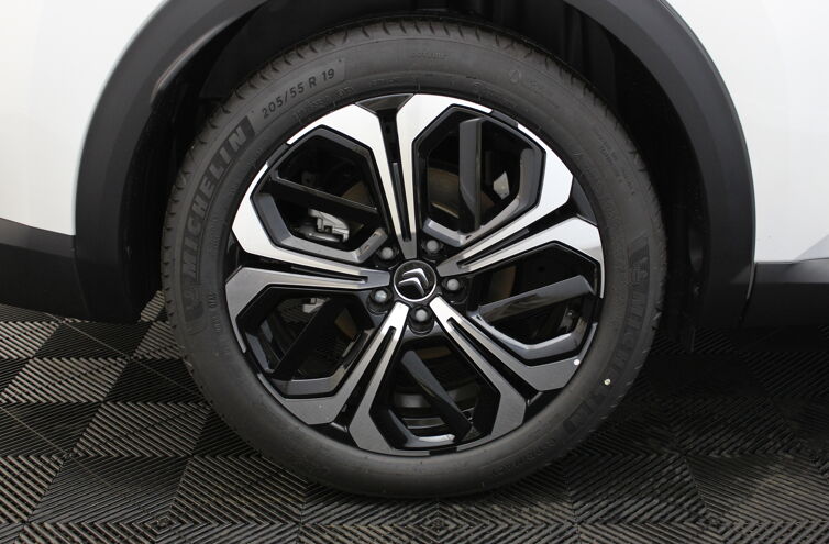 CITROEN C5 X Berline Hybride rechargeable Essence