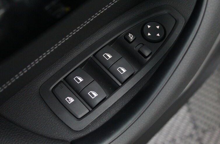BMW X1 SUV Hybride rechargeable Essence
