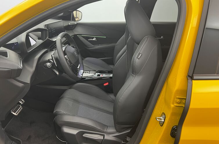 PEUGEOT 208 Citadine Essence