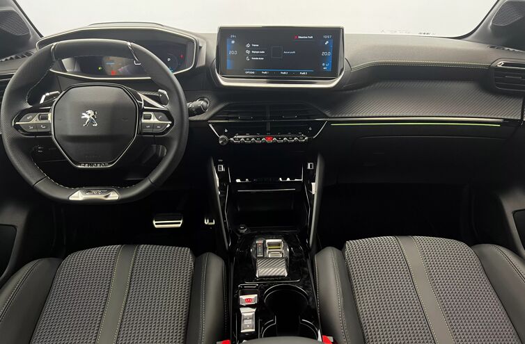 PEUGEOT 208 Citadine Essence