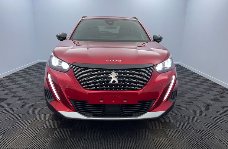 PEUGEOT 2008 SUV Essence