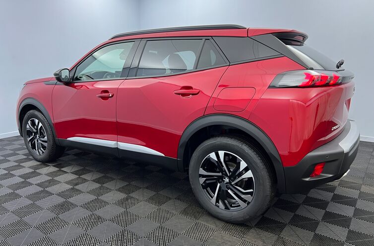 PEUGEOT 2008 SUV Essence