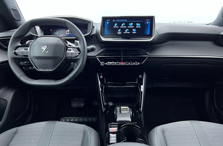 PEUGEOT 2008 SUV Essence