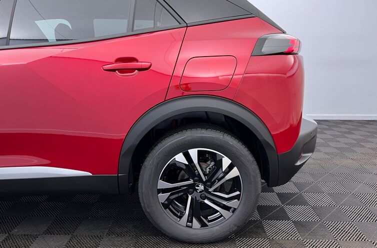 PEUGEOT 2008 SUV Essence
