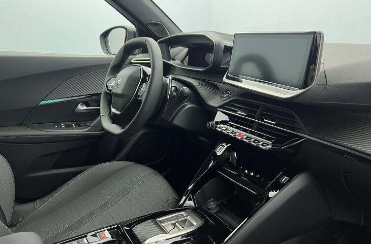 PEUGEOT 2008 SUV Essence