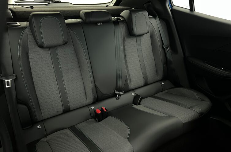 PEUGEOT 2008 SUV Essence
