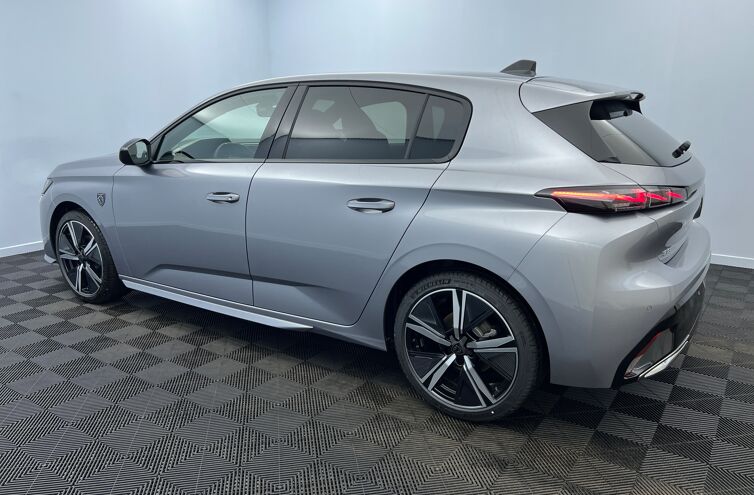 PEUGEOT 308 Berline Essence