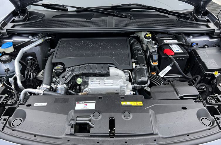 PEUGEOT 308 Berline Essence