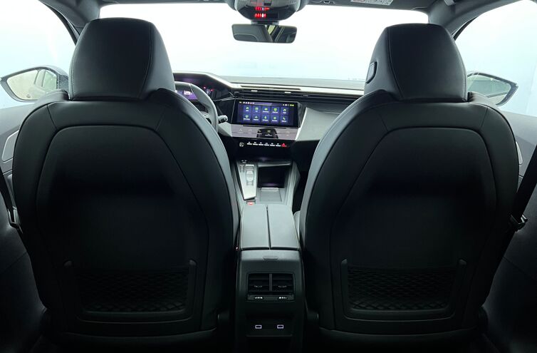 PEUGEOT 308 Berline Essence