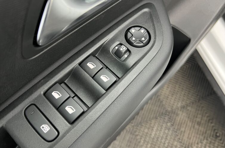 CITROEN C4 Berline Essence