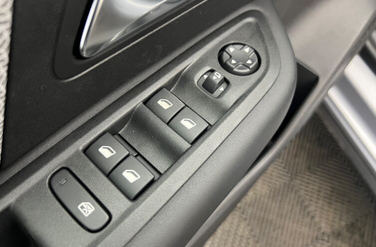 CITROEN C4 Berline Essence