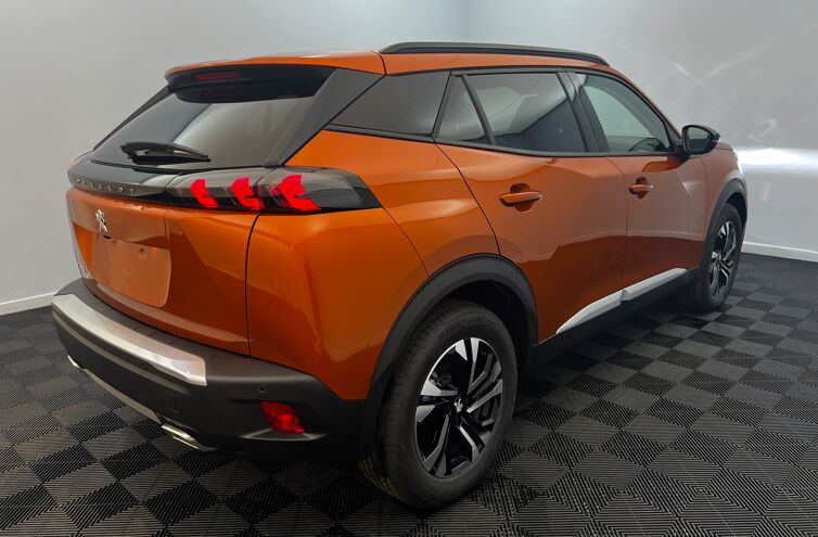 PEUGEOT 2008 SUV Essence