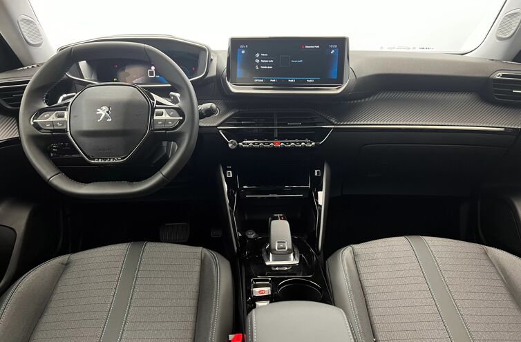 PEUGEOT 2008 SUV Essence