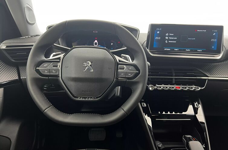 PEUGEOT 2008 SUV Essence
