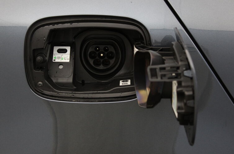 RENAULT Mégane Berline Hybride rechargeable Essence