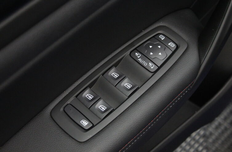 RENAULT Mégane Berline Hybride rechargeable Essence