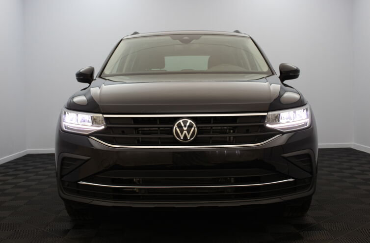 VOLKSWAGEN Tiguan SUV Diesel