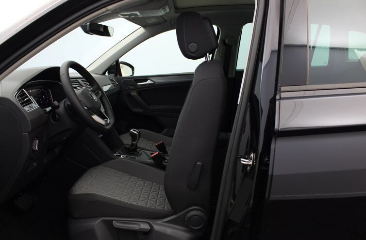 VOLKSWAGEN Tiguan SUV Diesel