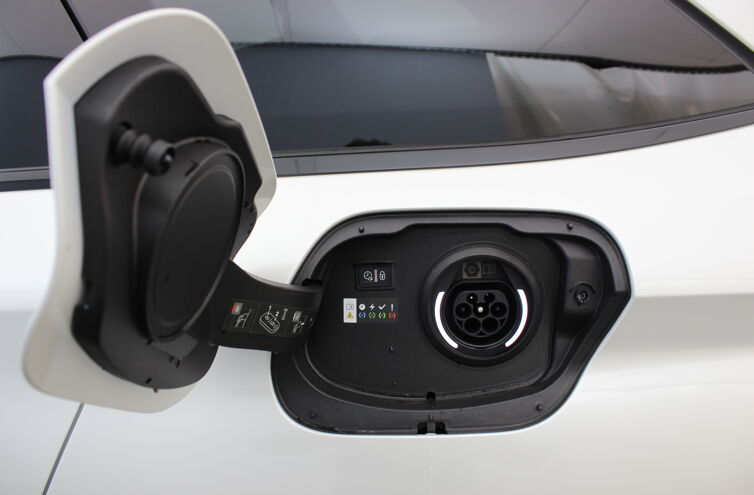 PEUGEOT 308 SW Break Hybride rechargeable Essence