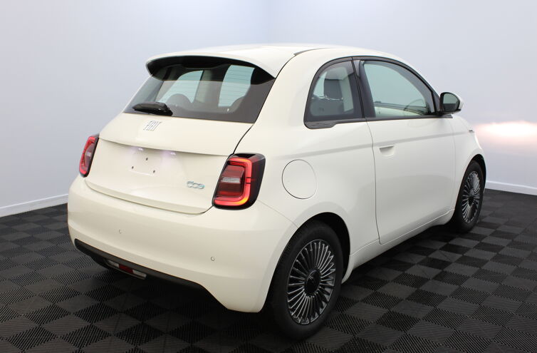 FIAT 500 Berline Nouvelle Berline Electrique