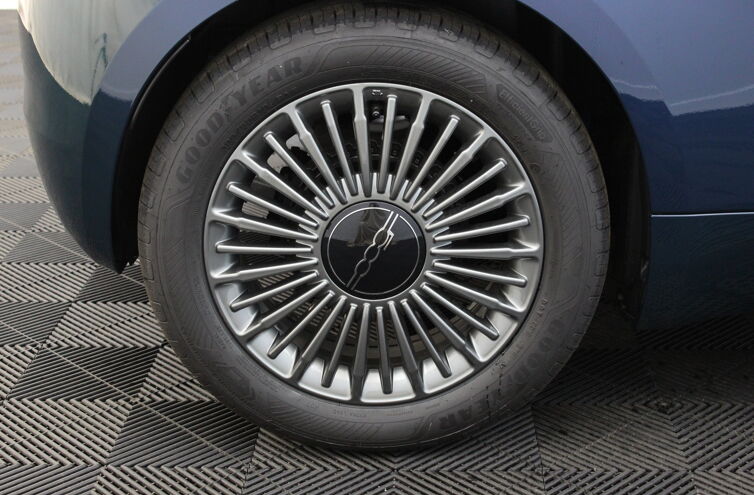 FIAT 500 Berline Nouvelle Citadine Electrique