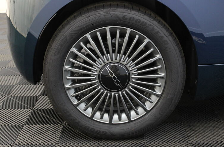 FIAT 500 Berline Nouvelle Berline Electrique