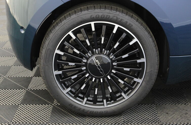 FIAT 500 Berline Nouvelle Citadine Electrique