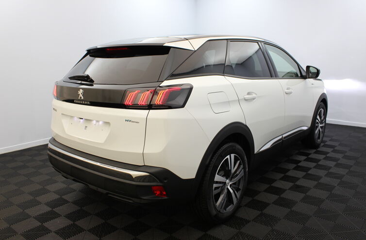 PEUGEOT 3008 SUV Hybride rechargeable Essence