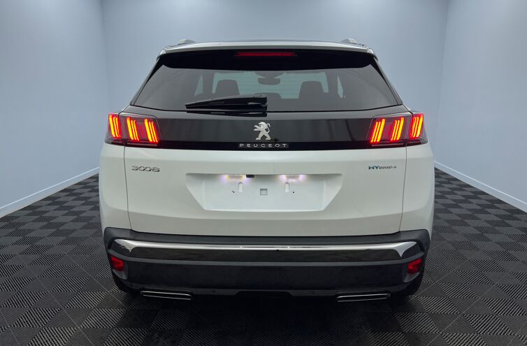 PEUGEOT 3008 SUV Hybride rechargeable Essence