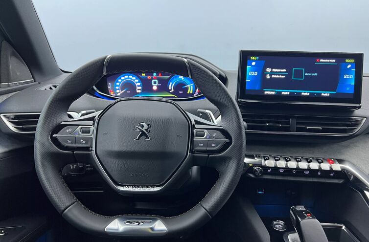 PEUGEOT 3008 SUV Hybride rechargeable Essence