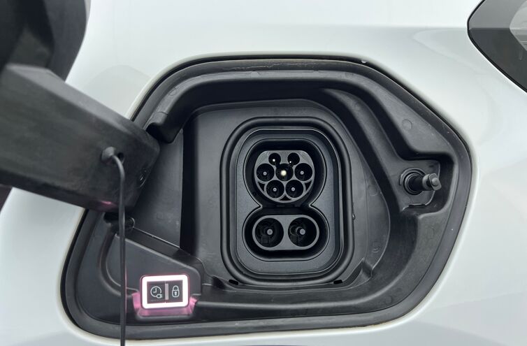 PEUGEOT 208 Citadine Electrique