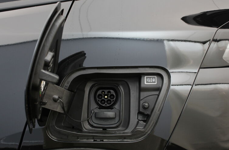 PEUGEOT 2008 SUV Electrique