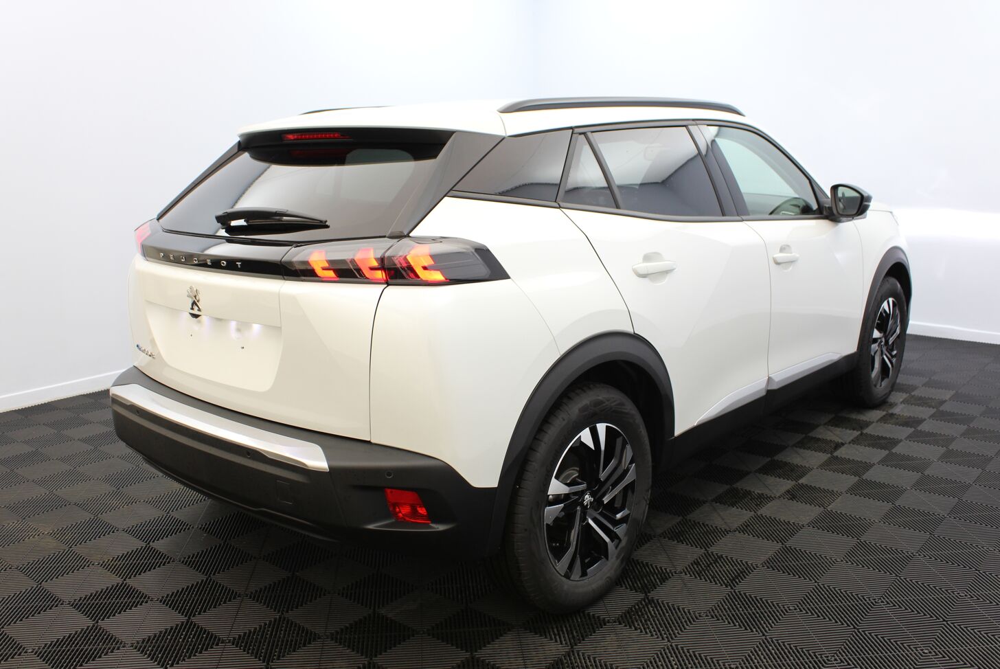 PEUGEOT 2008 -SUV SUV Electrique 