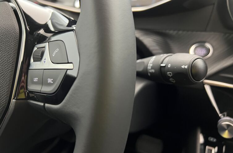 PEUGEOT 2008 SUV Electrique