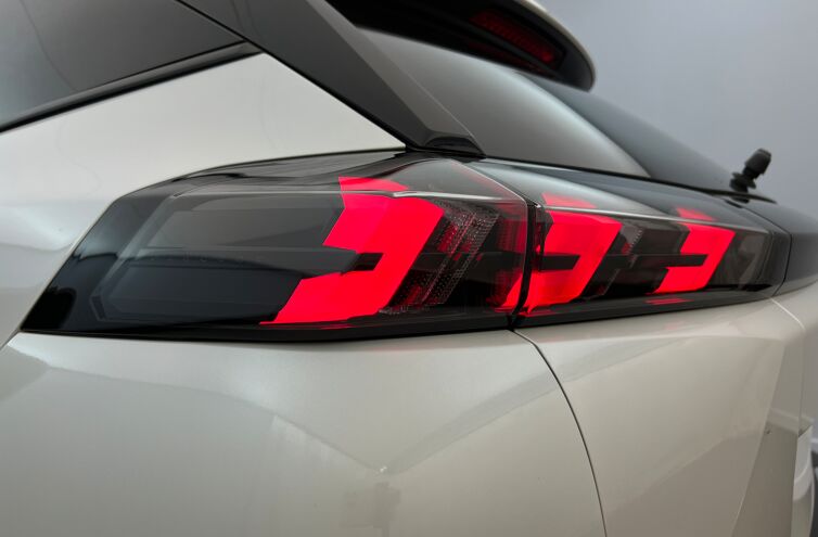 PEUGEOT 2008 SUV Electrique