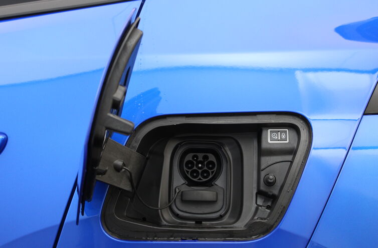 PEUGEOT 2008 SUV Electrique