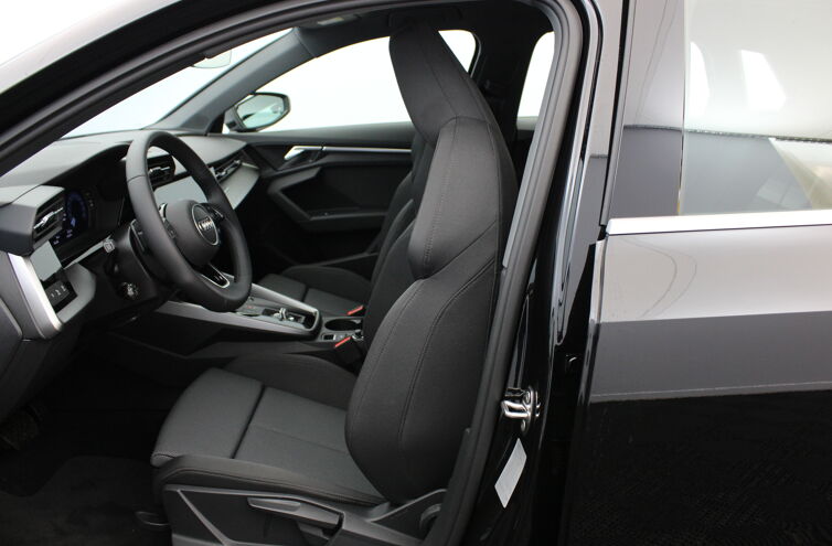 AUDI A3 Sportback Berline Essence Hybride